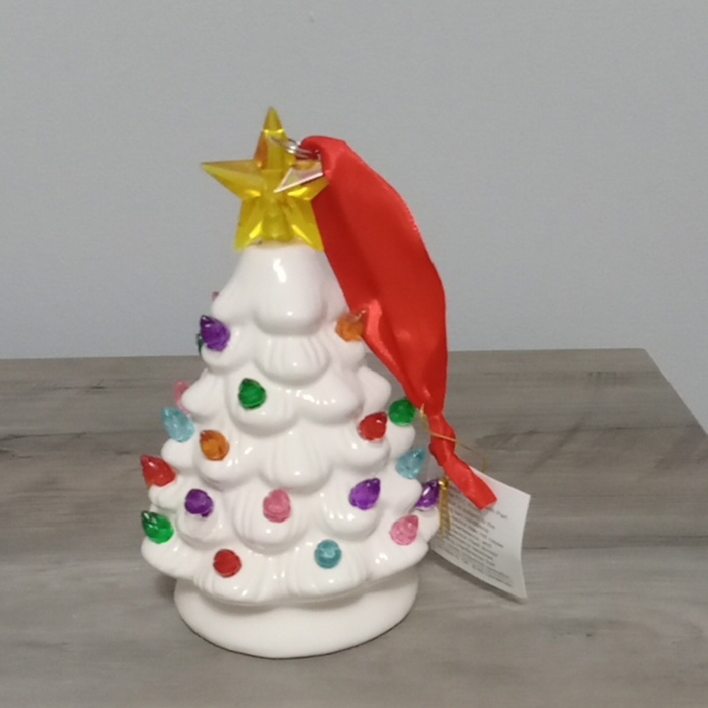 Festive Mr. Christmas Ceramic Christmas Tree with Star Topper New
